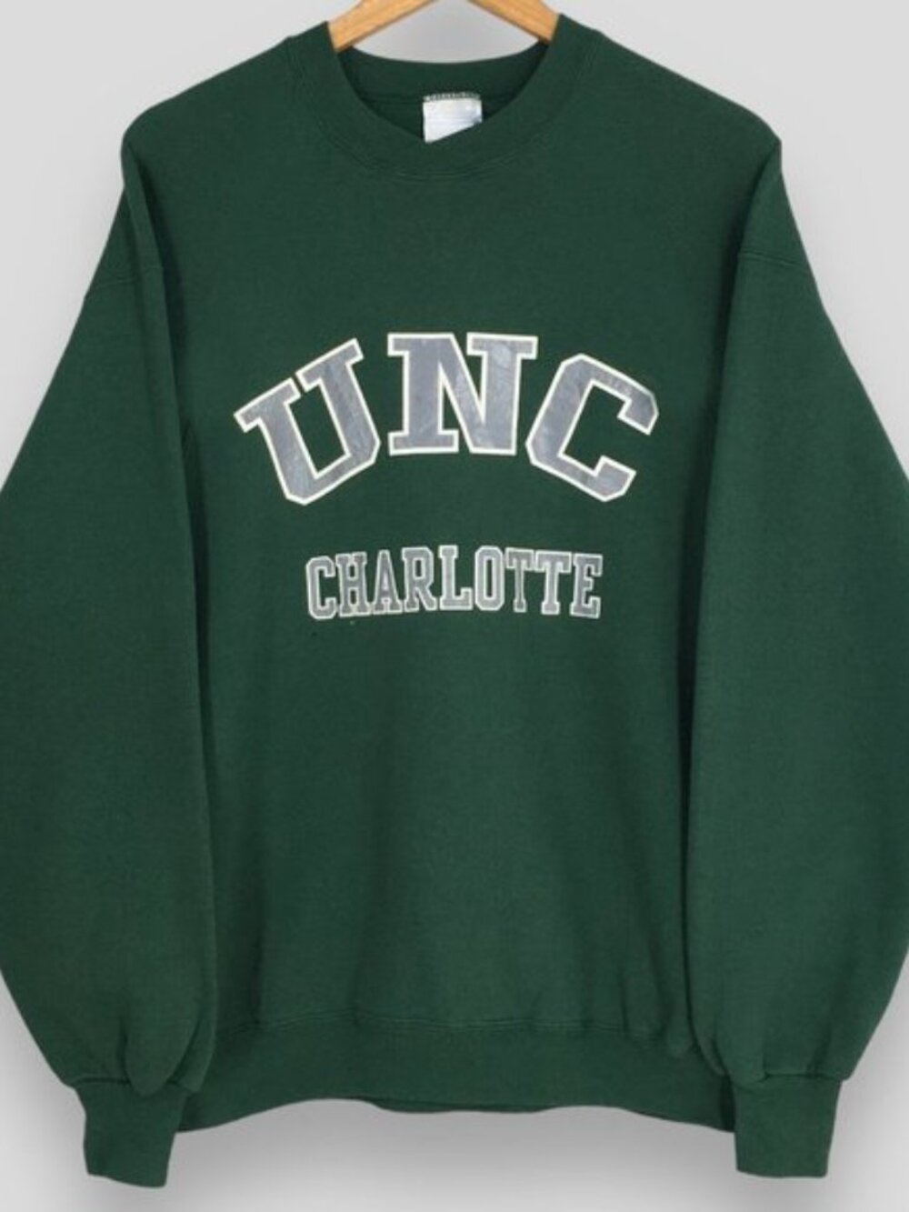 Vintage University of UNC North Carolina Sweatshirt shirt retro tee K7890 green